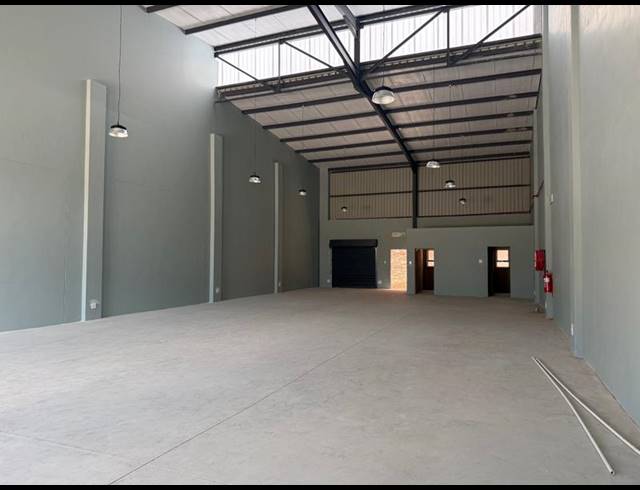 INDUSTRIAL PROPERTY TO RENT IN MAGNA VIA INDUSTRIAL